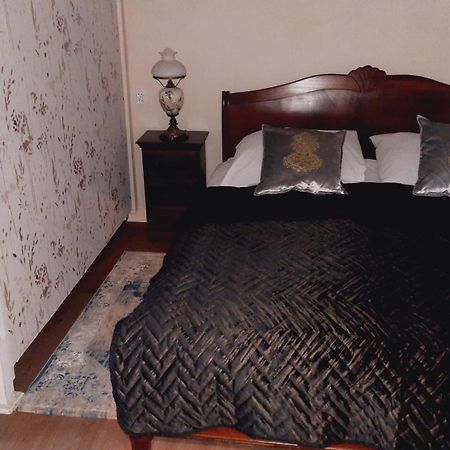 Hotel Rezydencja Rosa Przemysl Bagian luar foto